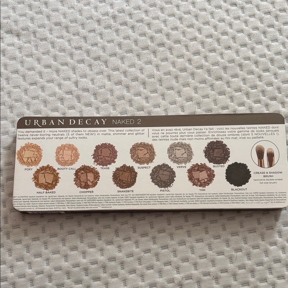 Urban Decay Naked2 Eyeshadow Palette - Neutral Tones - Picture 6 of 7